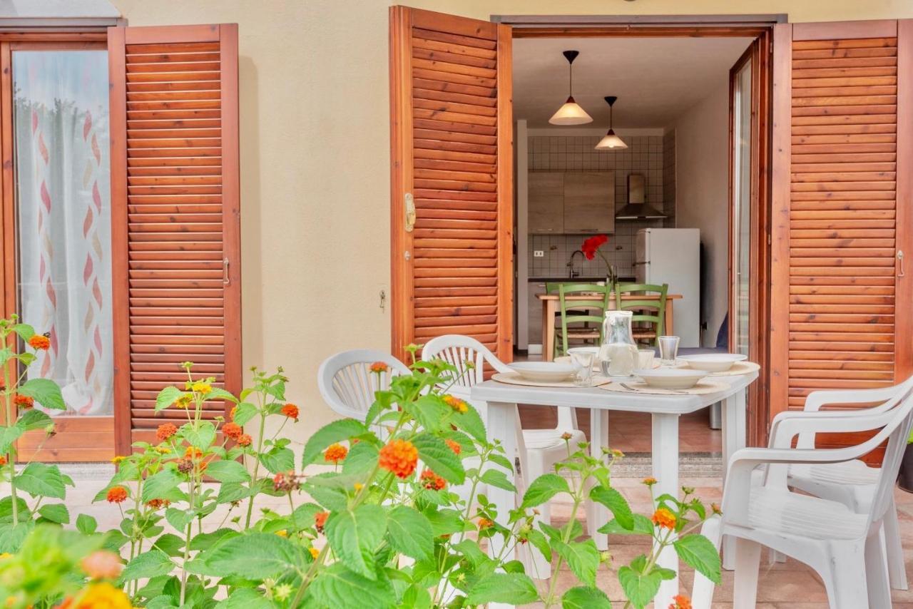 Apartments In Santa Teresa Di Gallura Exterior photo